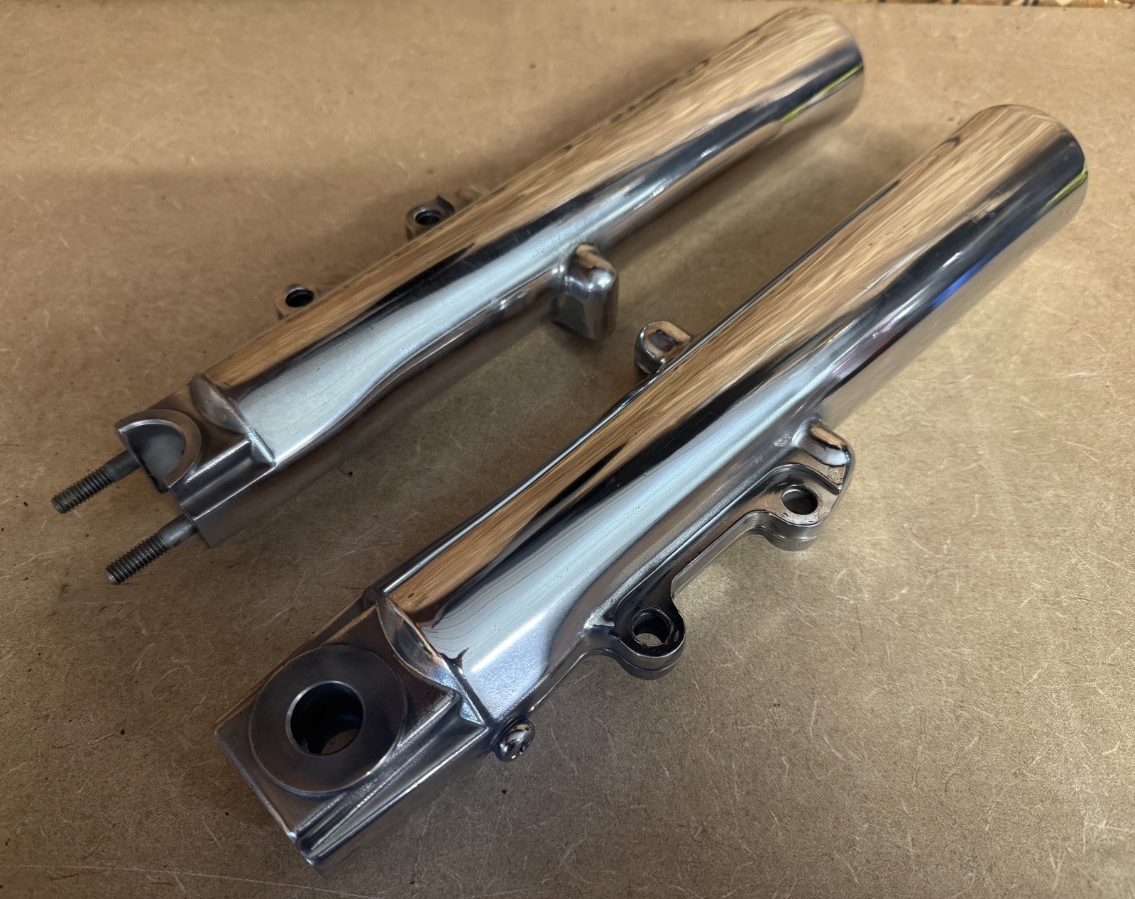 HARLEY 00 -13 Touring Single Fork legs sliders POLISHED Twin Cam Dyna Softail