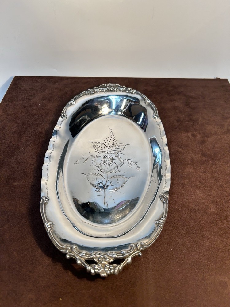 Pairpoint Silver Plate Serving Tray Floral Engraved Pattern 357 Oval Victorian