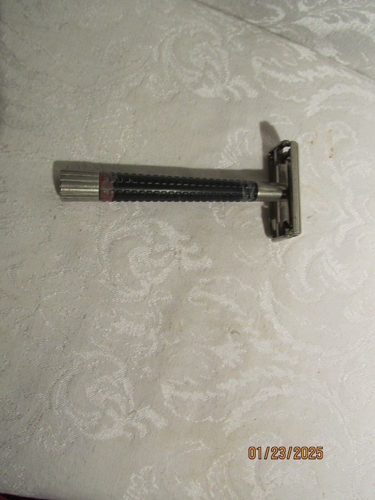 Vintage Schick Krona Double Edge Safety Razor