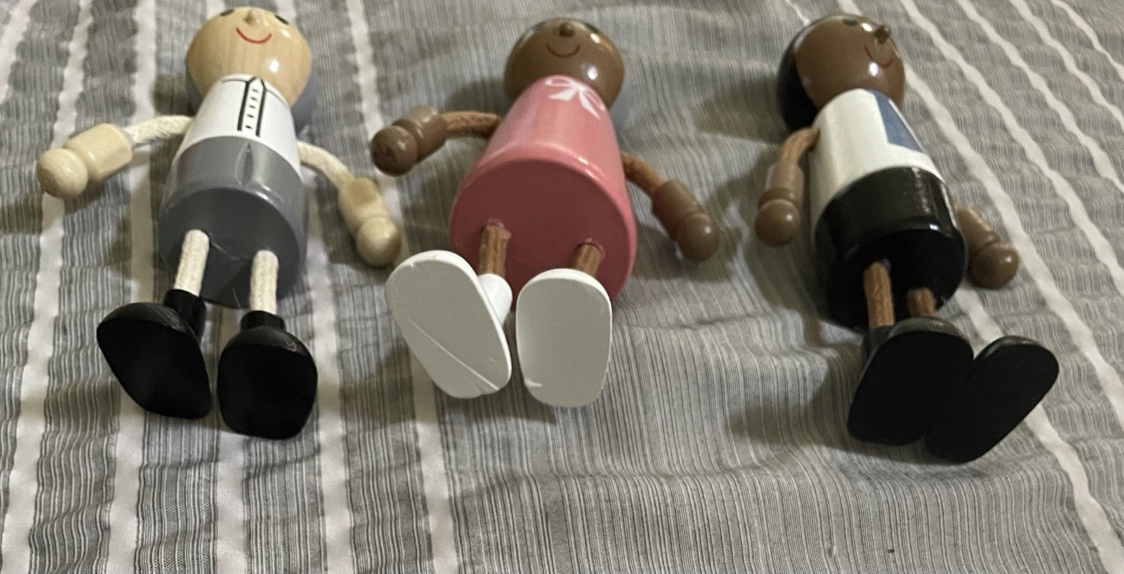 HAPE Modern Family Grandpa Grandpa Dad Toy Figure Bending Doll Happy Family