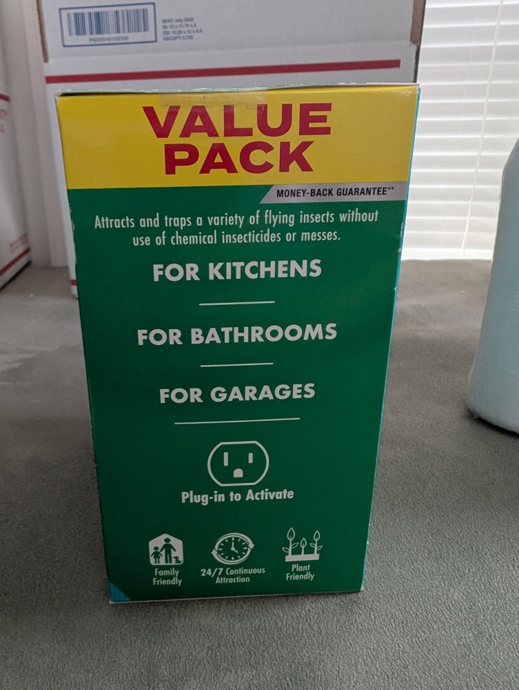 Stem Flying Insect Light Trap 1 Trap + 2 Refills