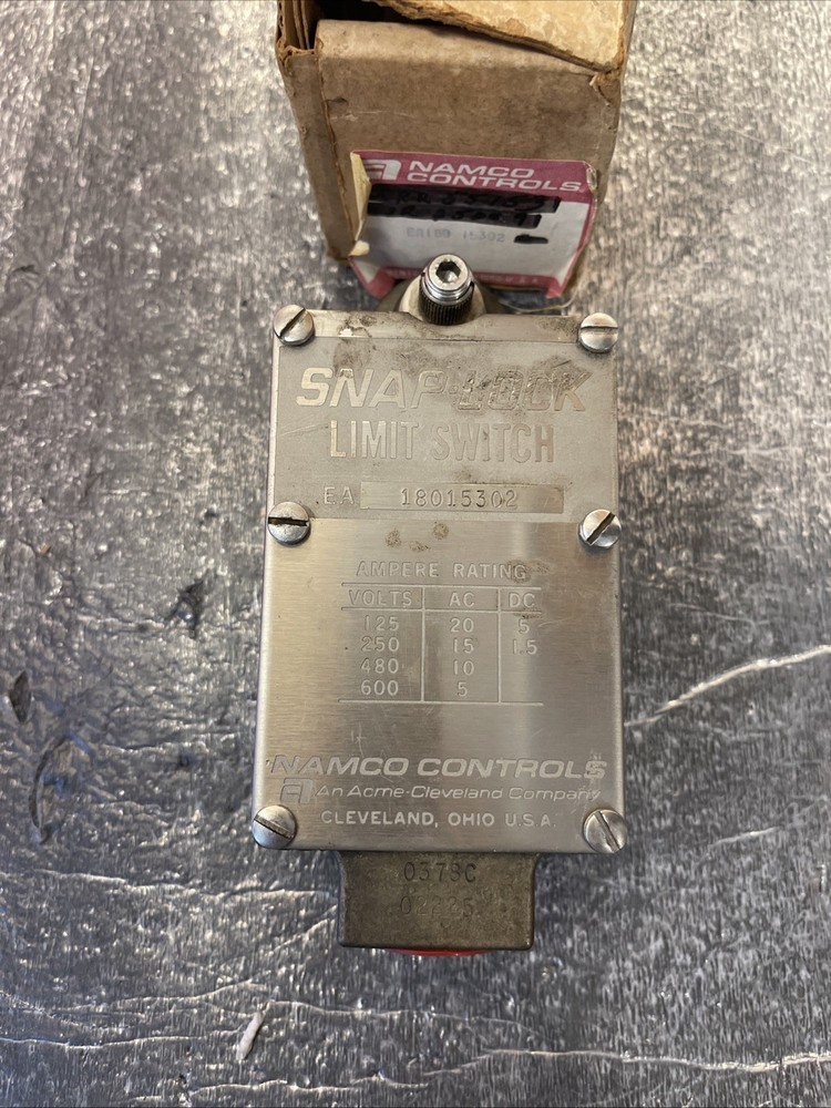 NAMCO EA18015302 LIMIT SWITCH