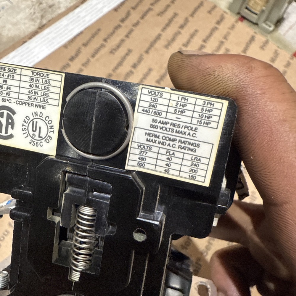 Telemecanique 2200EB340GA contactor