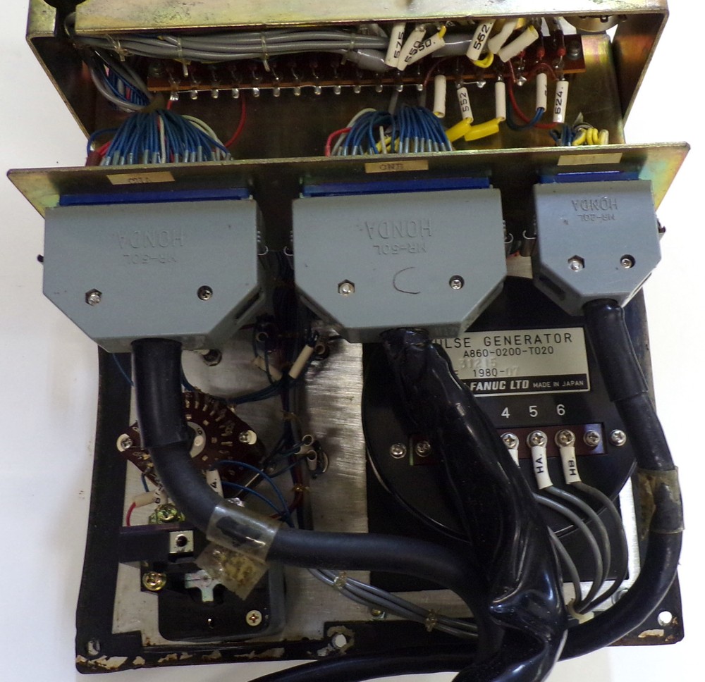 FANUC OPERATOR CONTROL PANEL W/PULSE GENERATOR A860-0200-T020