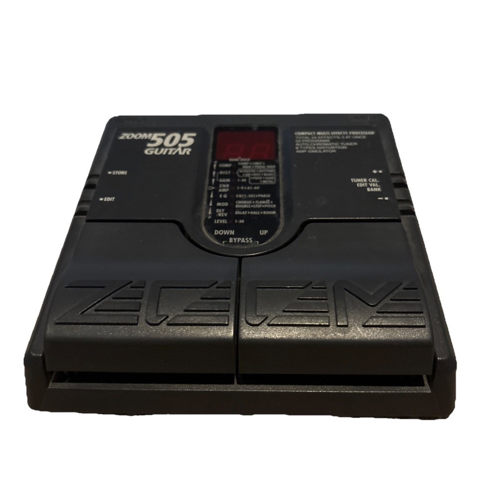 Zoom 505 Guitar Compact Multi Effects Processor Pedal No Power Supply