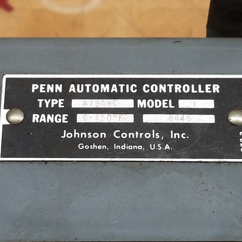 Johnson Controls A19ANC Temperature Controller, 0-150°F - USED