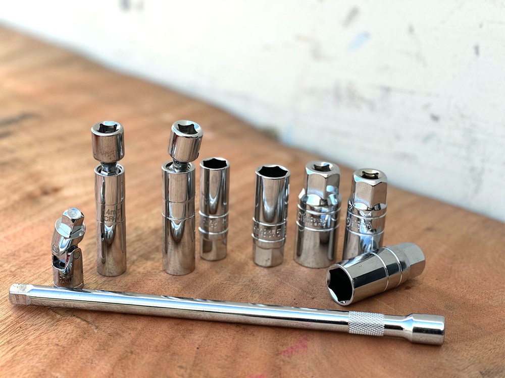 9PC 3/8" Dr. Magnetic Thin Wall Spark Plug Socket Set w/Universal Swivel Joint