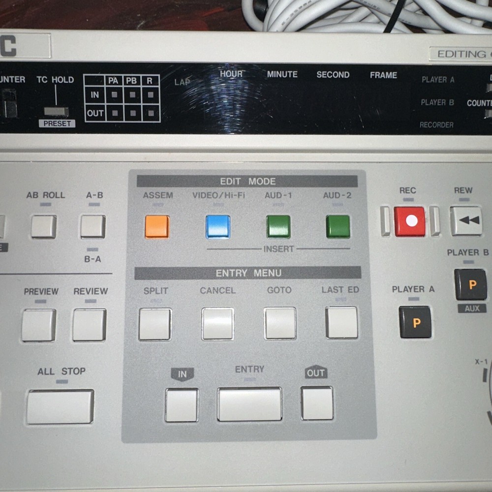 JVC Model RM-G805U Video Editing Controller with Original Box and Manual