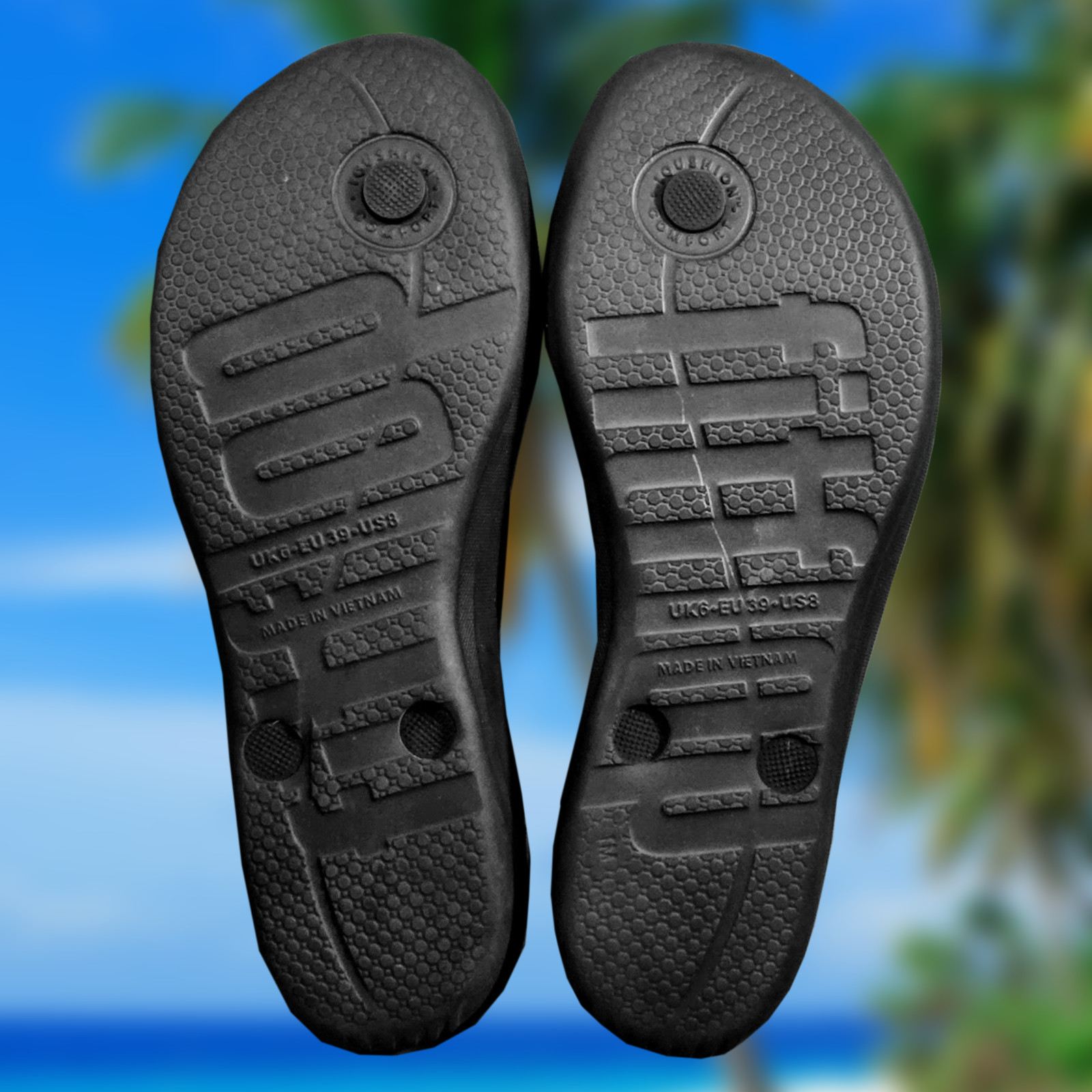 FitFlop IQushion Ergonomic Comfort black Flip Flops Women's US 8