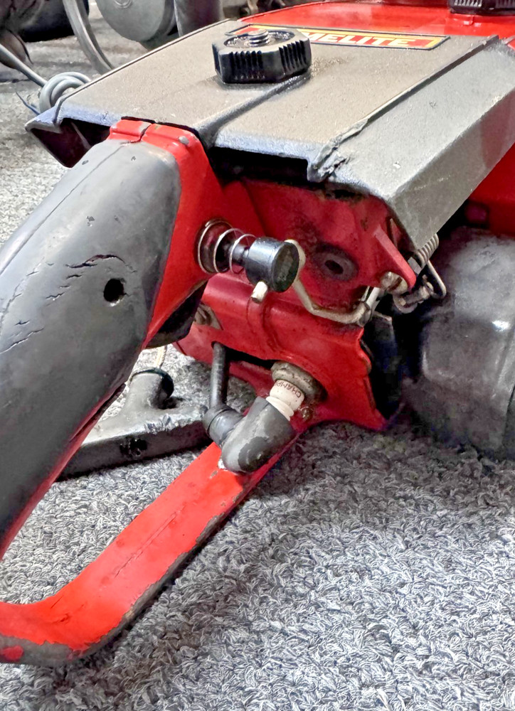 Homelite TEXTRON, Super EZ Automatic Chainsaw, 15" BAR, USA, UNTESTED