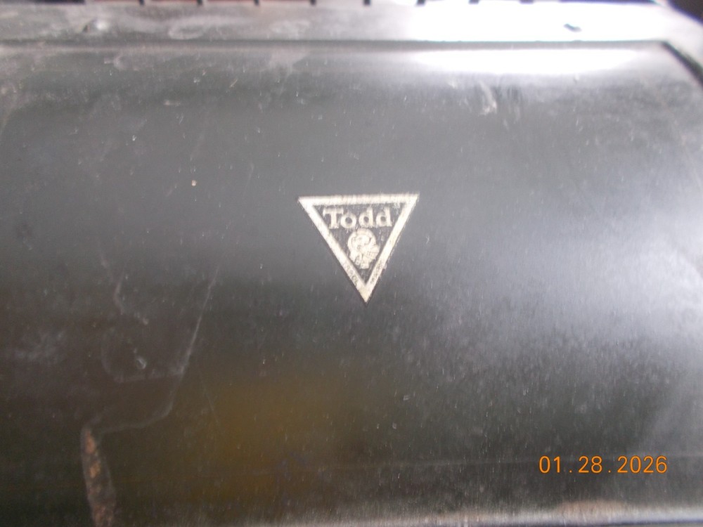 Todd Visible Adding Machine with Key