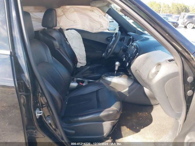 JUKE 2015 Glove Box 4567935