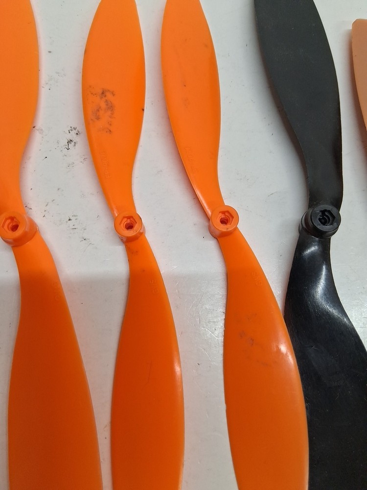 8- Various Size GWS Propellers With 3 Motor Mounts