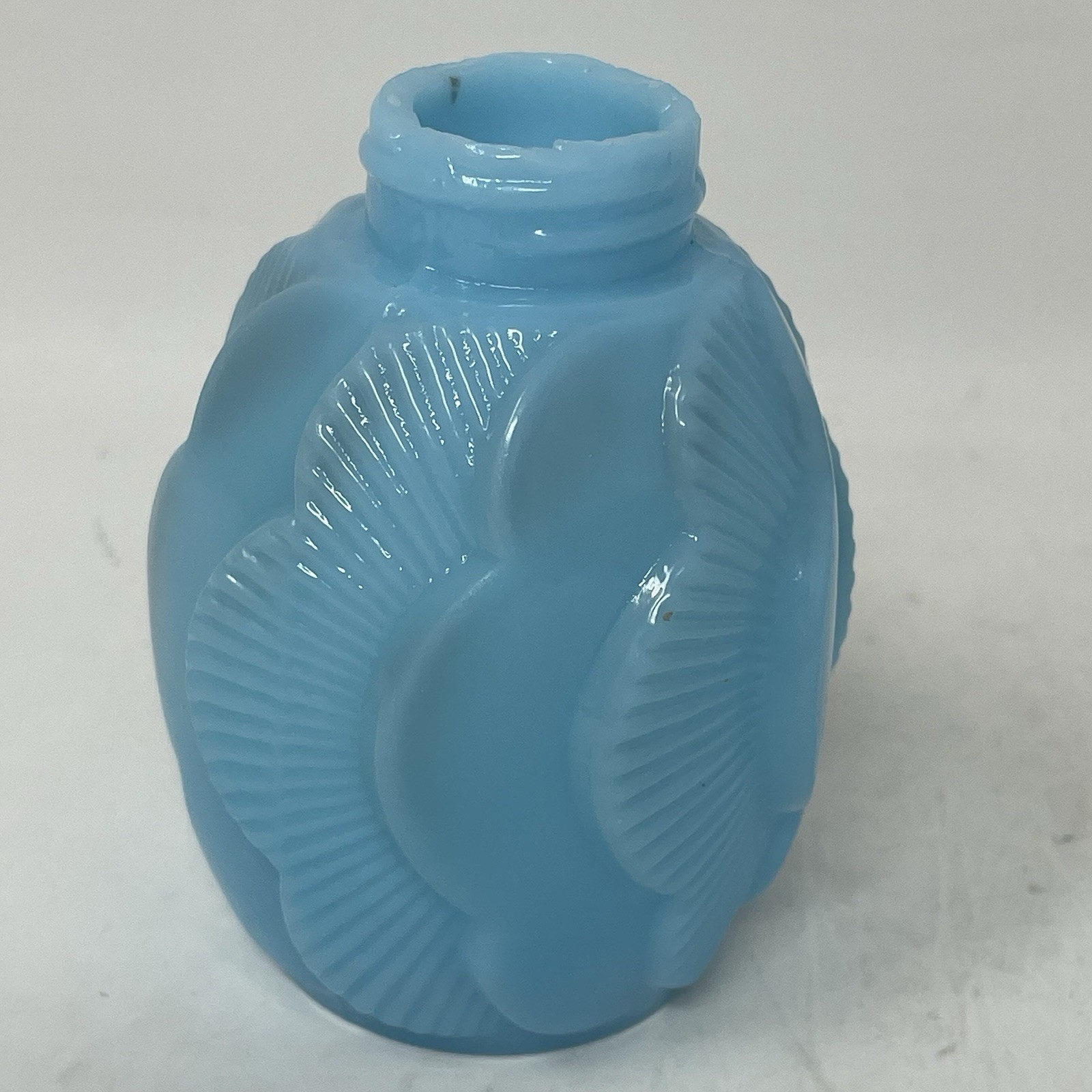 Dithridge and Sons Company Sunset Salt/ Pepper Shaker Antique Blue Opaque