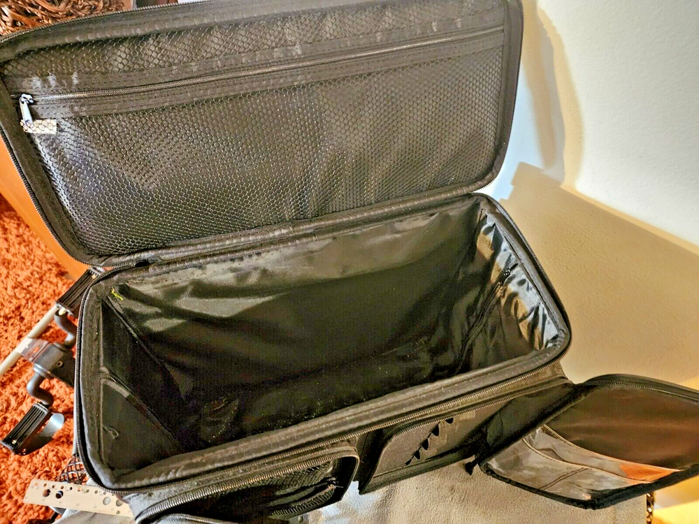 Hobby/Craft specialized travel suitcase