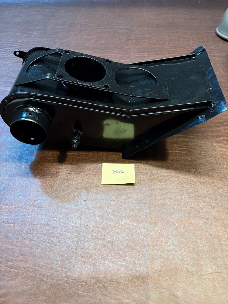 CONTINENTAL AIRCRAFT ENGINE  C-172 AIR BOX ASSEMBLY