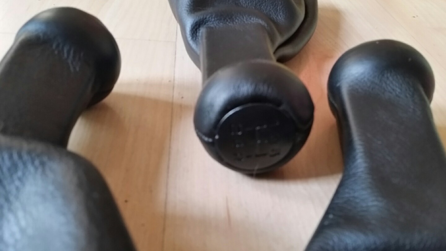 Porsche 924 944 968 928 leather shiftboot knob+Emblem