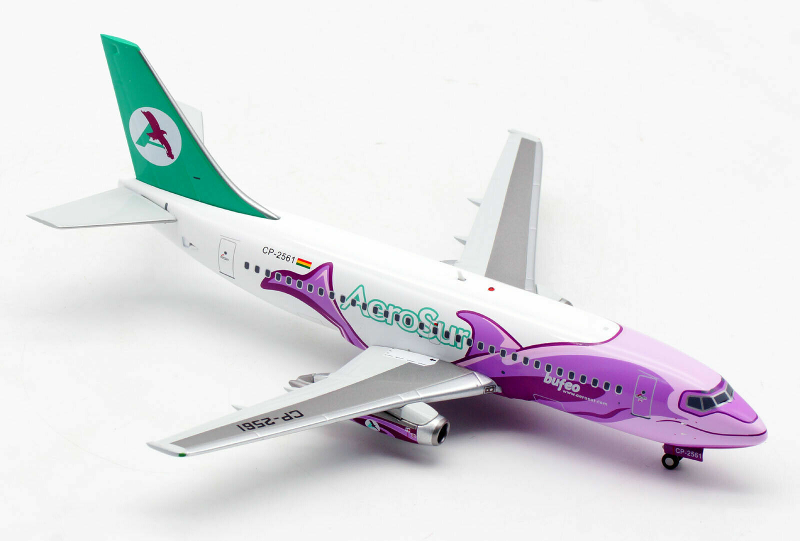 1:200 IF200 Aerosur B737-200 CP-2561 (BUFEO) with stand