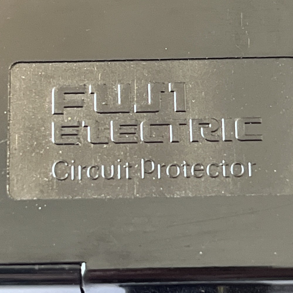 FUJI ELECTRIC CP31D-3A DC50V Single Pull Circuit Protector (NEW) open box Qty-1