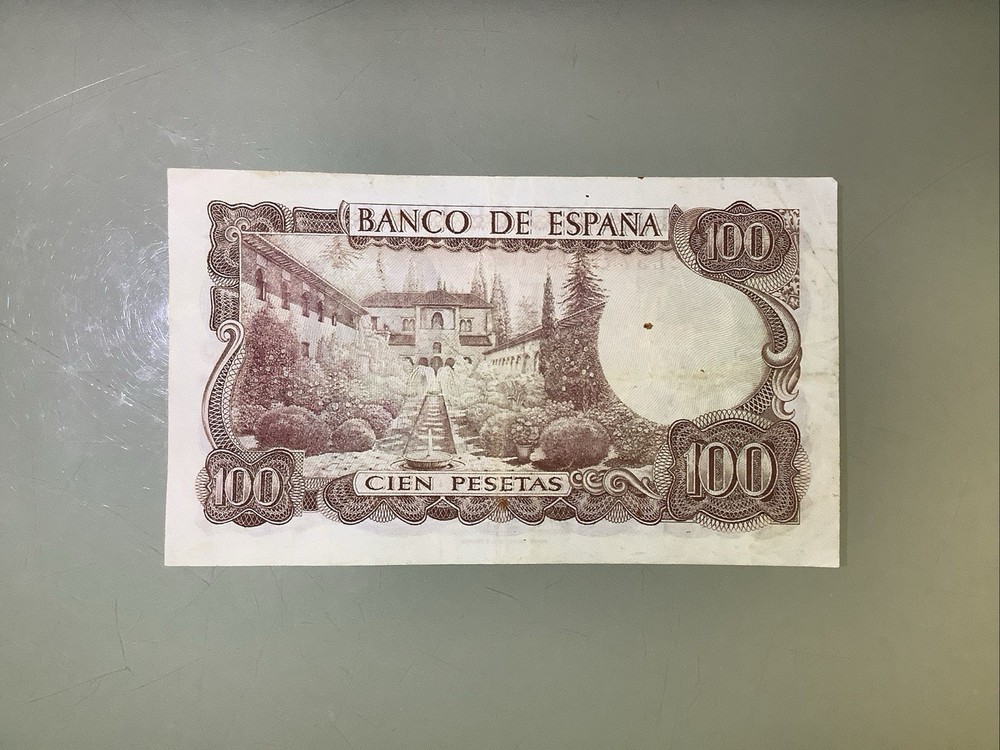 Spain 100 Pesetas 1970 Circulated