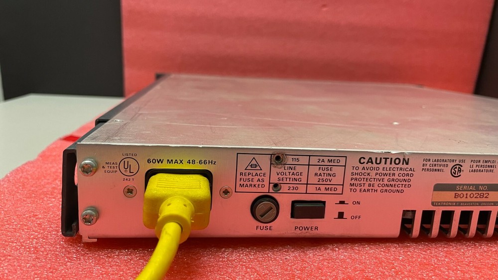 TEKTRONIX SPG-170A NTSC SYNC GENERATOR