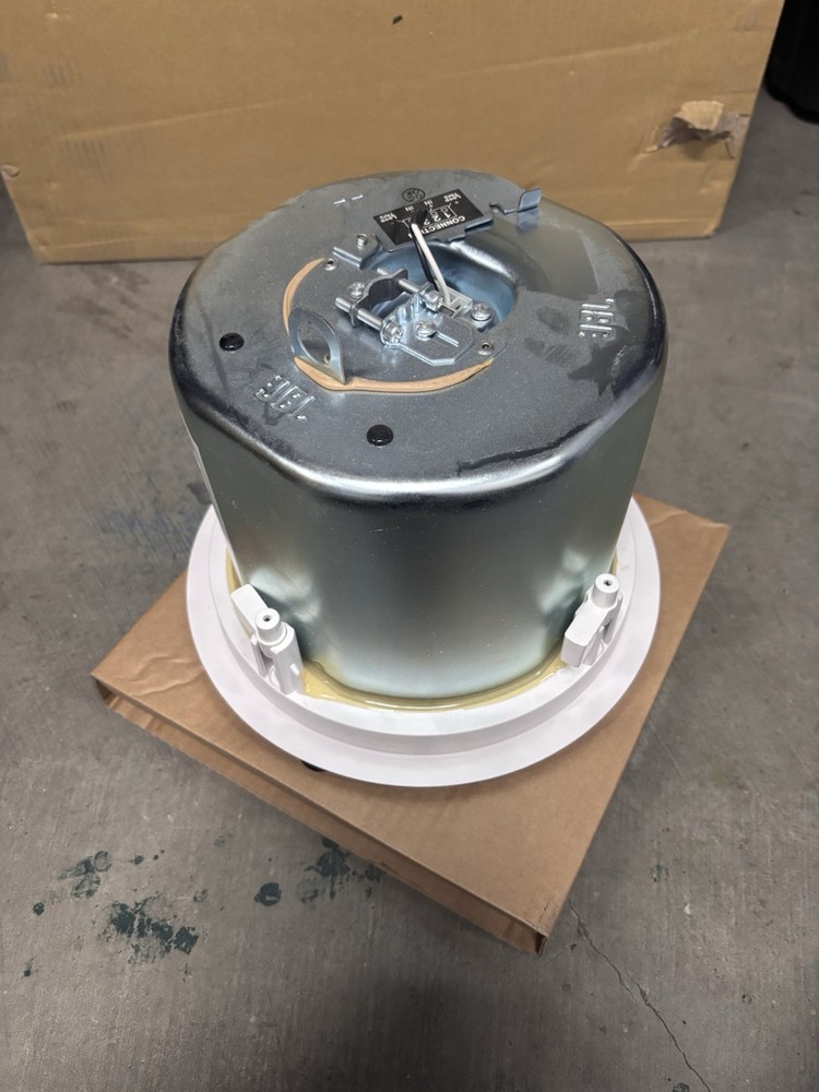 JBL Control 26C Ceiling Speaker White Very Good Condition