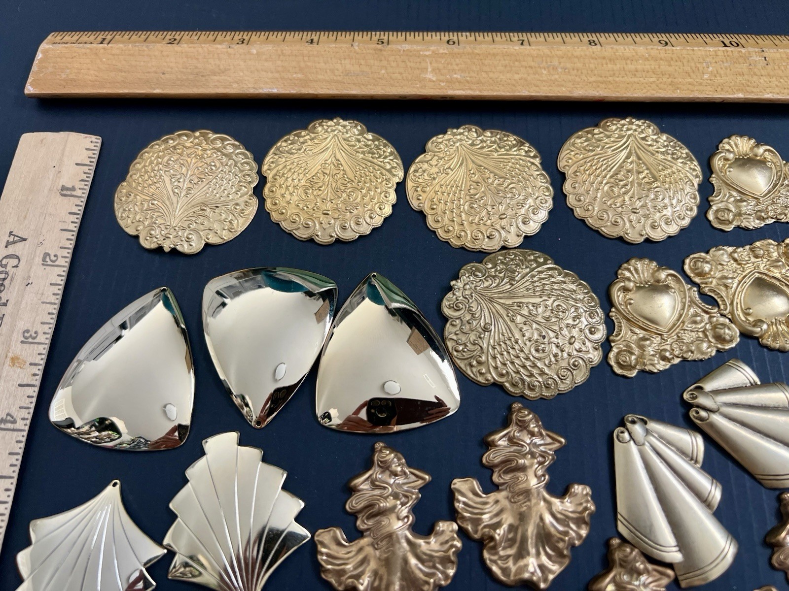 1 Lb + Vtg & New Metal Stampings Brass Gold Frames Settings Pendant Findings Lot