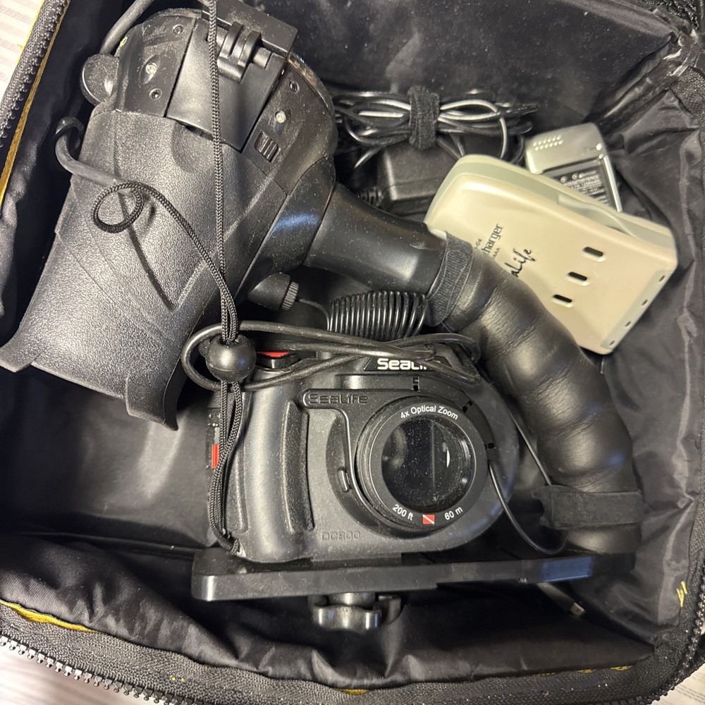 Sealife Underwater Camera Case & Flash + Flex Arm Bracket