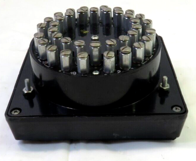 DYNALCO Digital Pyrometer TMP-100, FOR PARTS/ REPAIR