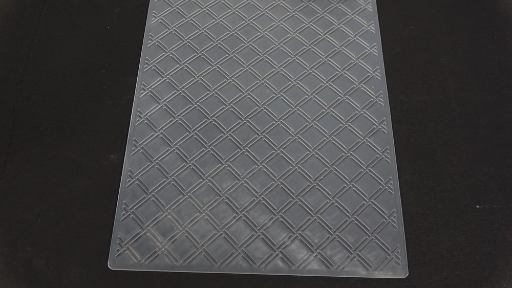 Cuttlebug Provo Craft Embossing Folder Diamond Squares