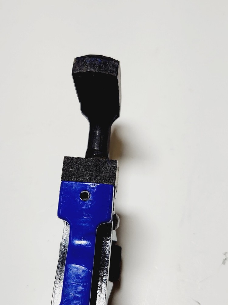 Grip 14" Adjustable Locking Pipe Wrench