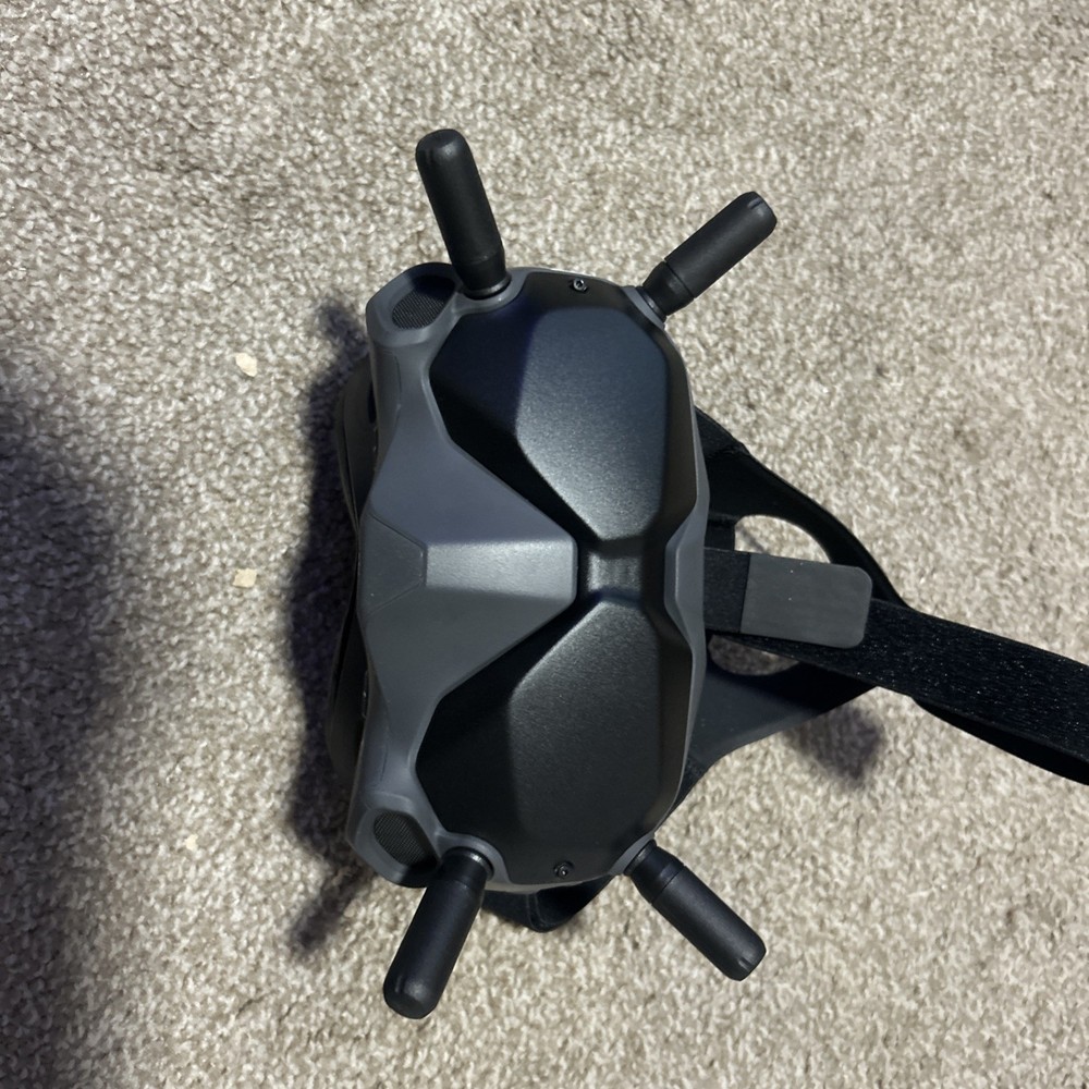 DJI FPV Combo Ready to Fly Drone with Controller and FPV Goggles