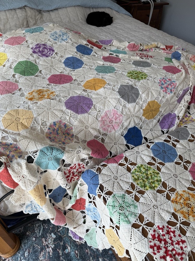 Hand-Crocheted Cotton Bedspread – Full/Queen