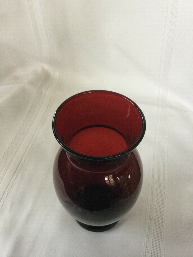 Vintage Anchor Hocking Royal Ruby Coolidge Vase, flared top