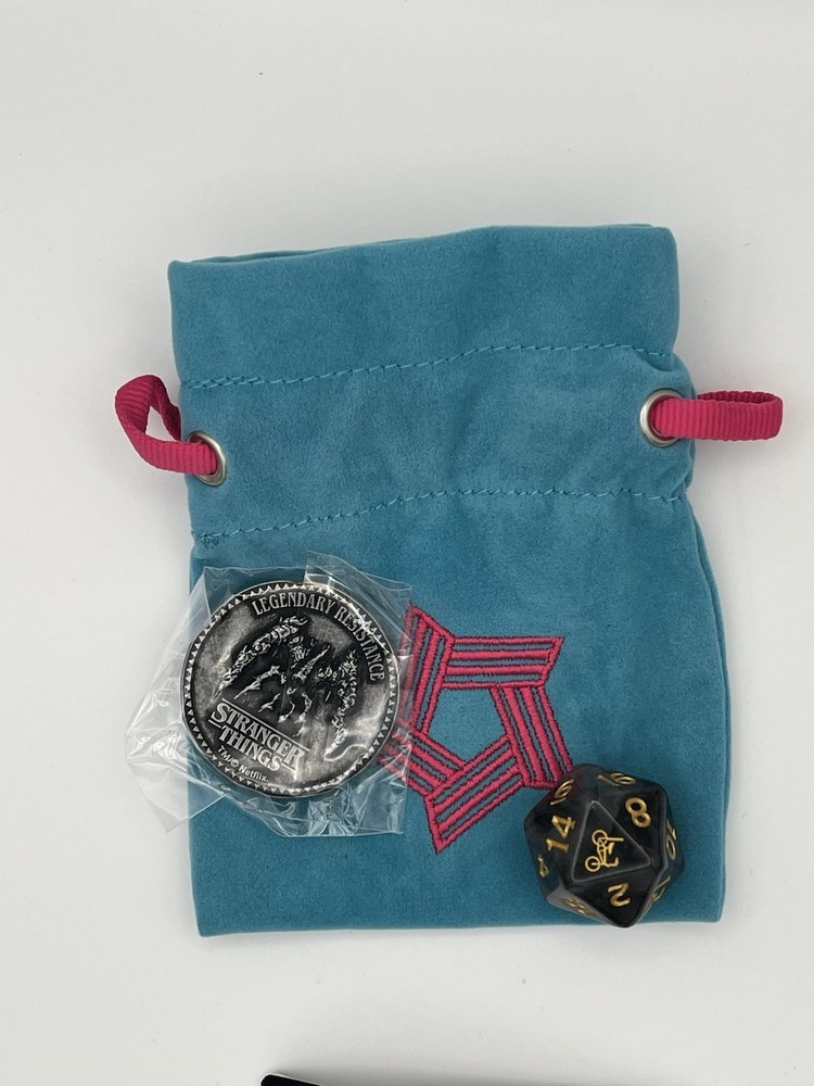 Stranger Things Treasure Pack Vecna Coin, Oversized Bicycle D20. D&D