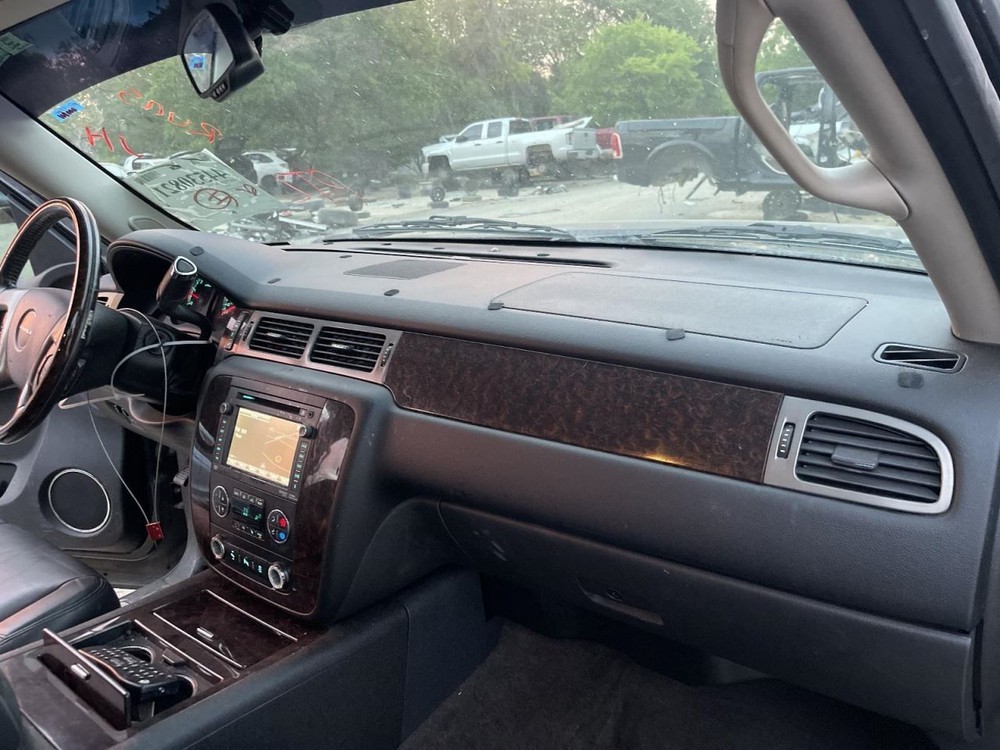 Camera/Projector Radar Unit Quarter Panel Mounted Fits 11-14 ESCALADE 1019085