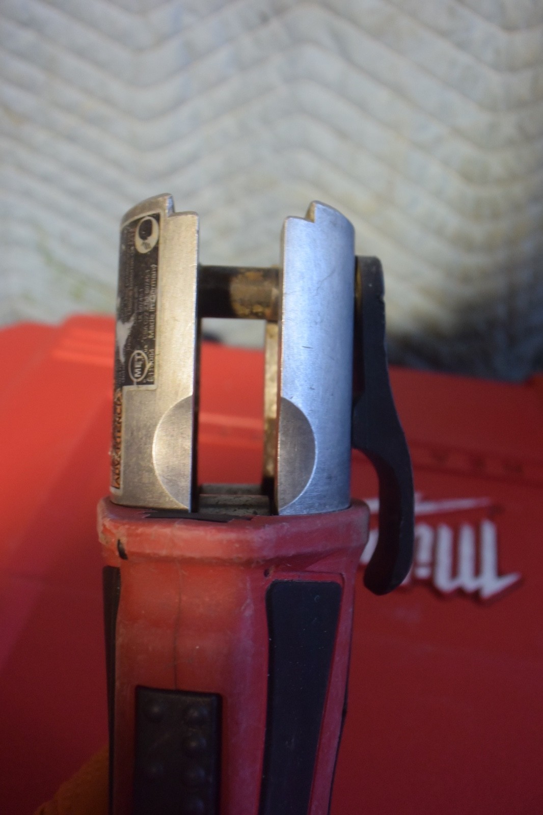 Milwaukee Press Model 2473-22 Copper Pipe Press Tool with 4 Jaws #3