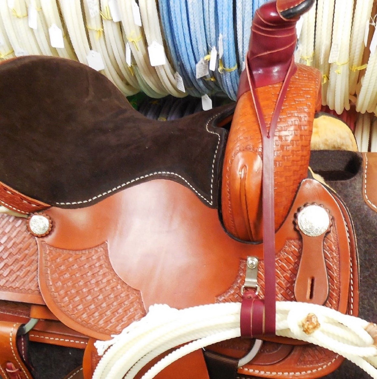 Lariat Rope Loop Holder w/Attachment Dee Amish Made New Free Shipping