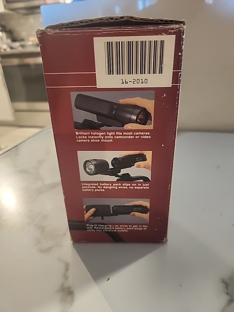 Archer 15 - Watt Camcorder Light, Cordless & Rechargeable