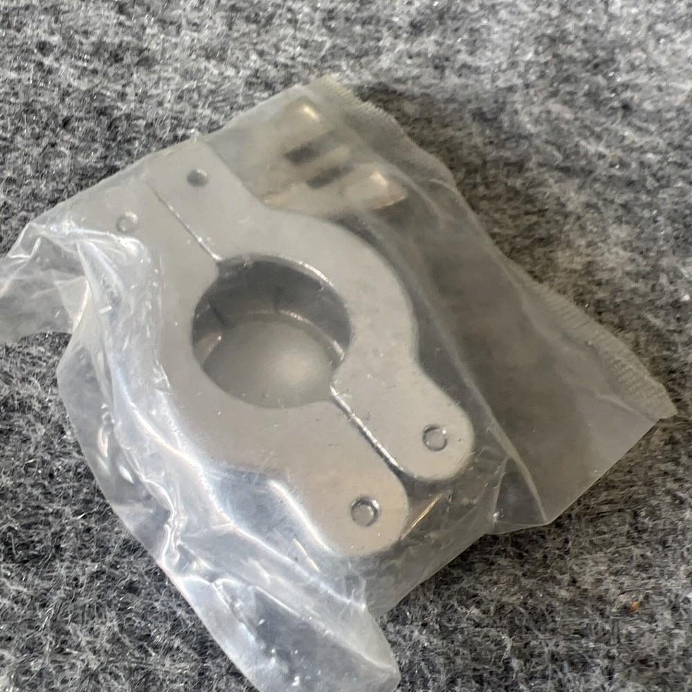 Leybold 18341 Clamping Ring ISO-KF New