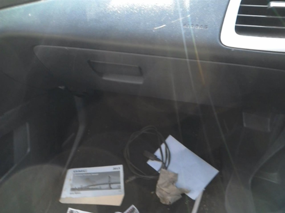 TERRAIN   2013 Glove Box 104895721