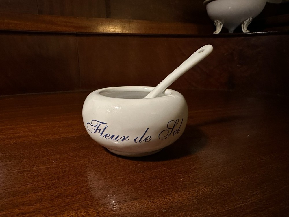 Fleur de Sel Ceramic Salt Cellar w Spoon White Blue Script