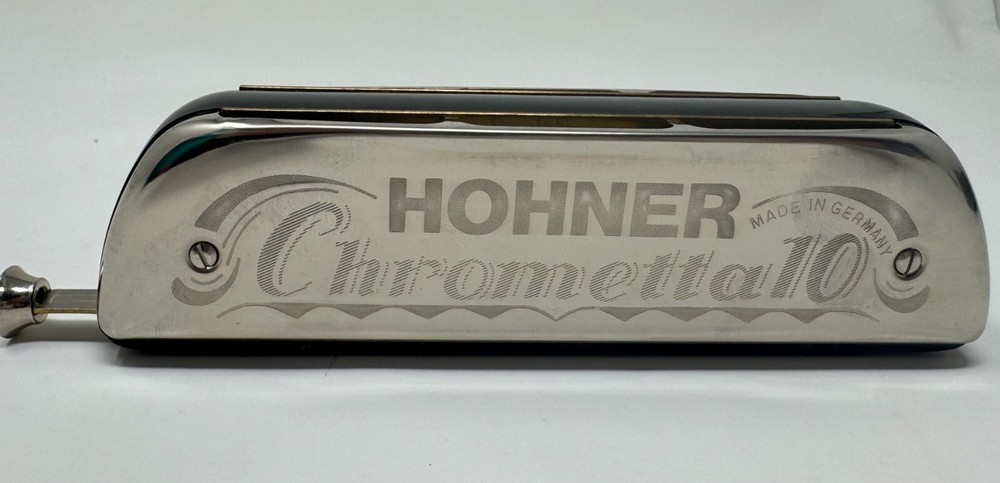 Hohner 253C Chrometta 10 Chromatic Harmonica With Case