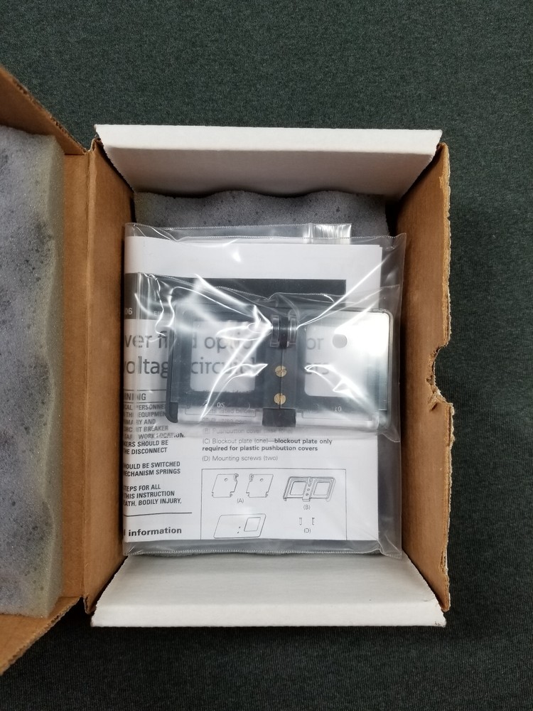 Eaton ~ IZM-PLPC-M ~ Padlockable Pushbutton Cover for Magnum Breakers ~ Plastic