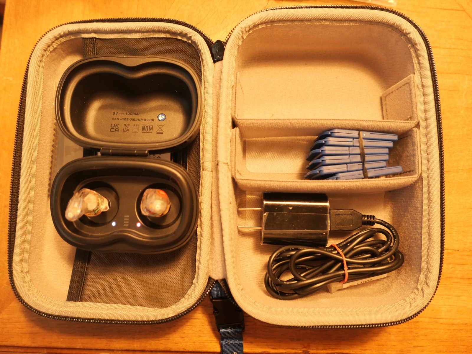 STARKEY Edge AI 24 Custom Fit ITE Hearing Aids W/ Prem charger -VERSAND EU!! 2