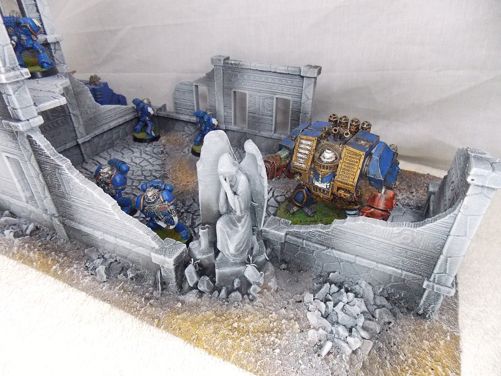 WARGAMING TERRAIN PAINTED BUILDING