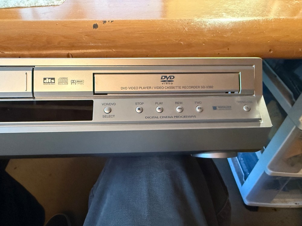 Toshiba SD-V392SV DVD/VHS Combo Front Face Panel Replacement Part