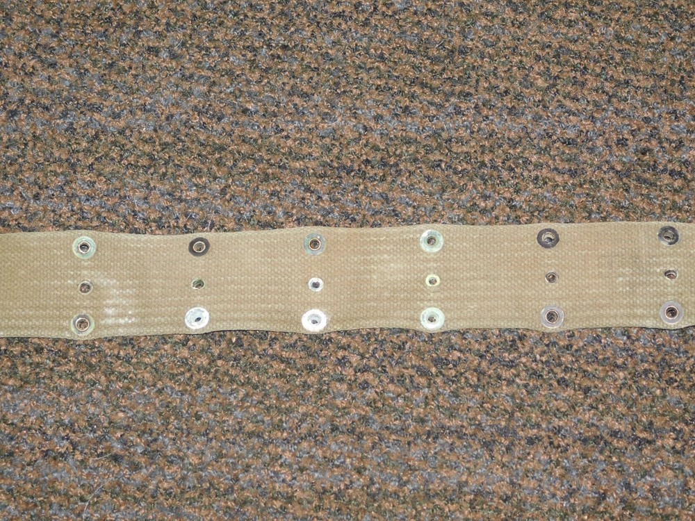 VINTAGE US ARMY WEB BELT