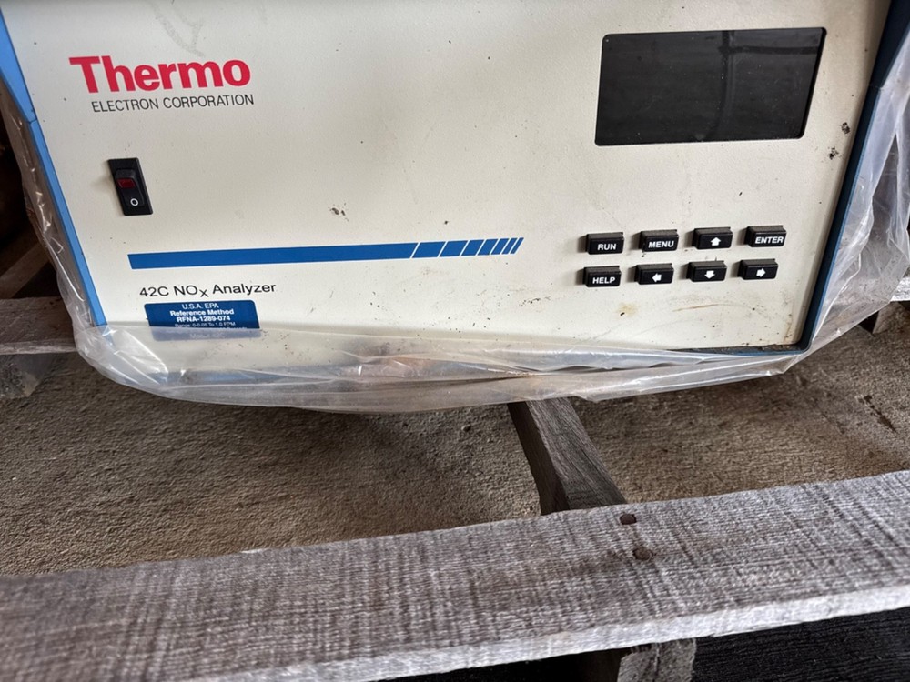 Thermo Environmental Instruments 42C NOx Analyzer Untested As-Is Qty Available