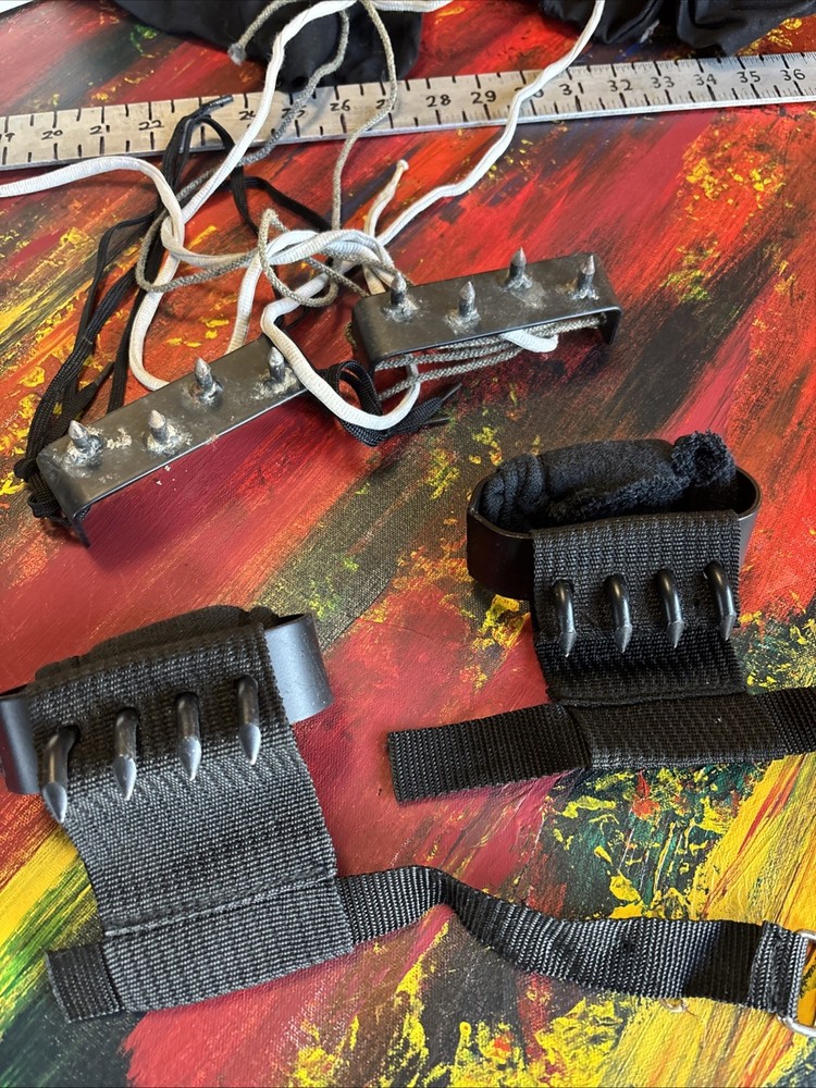 Ninja Tree Climbing Claws / Spikes Wearable Adjustable Tree Climbing Spikes